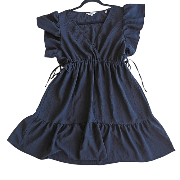 Max Studio Dresses & Skirts - Max Studio Women's Flutter Sleeve Black Dress SZ M